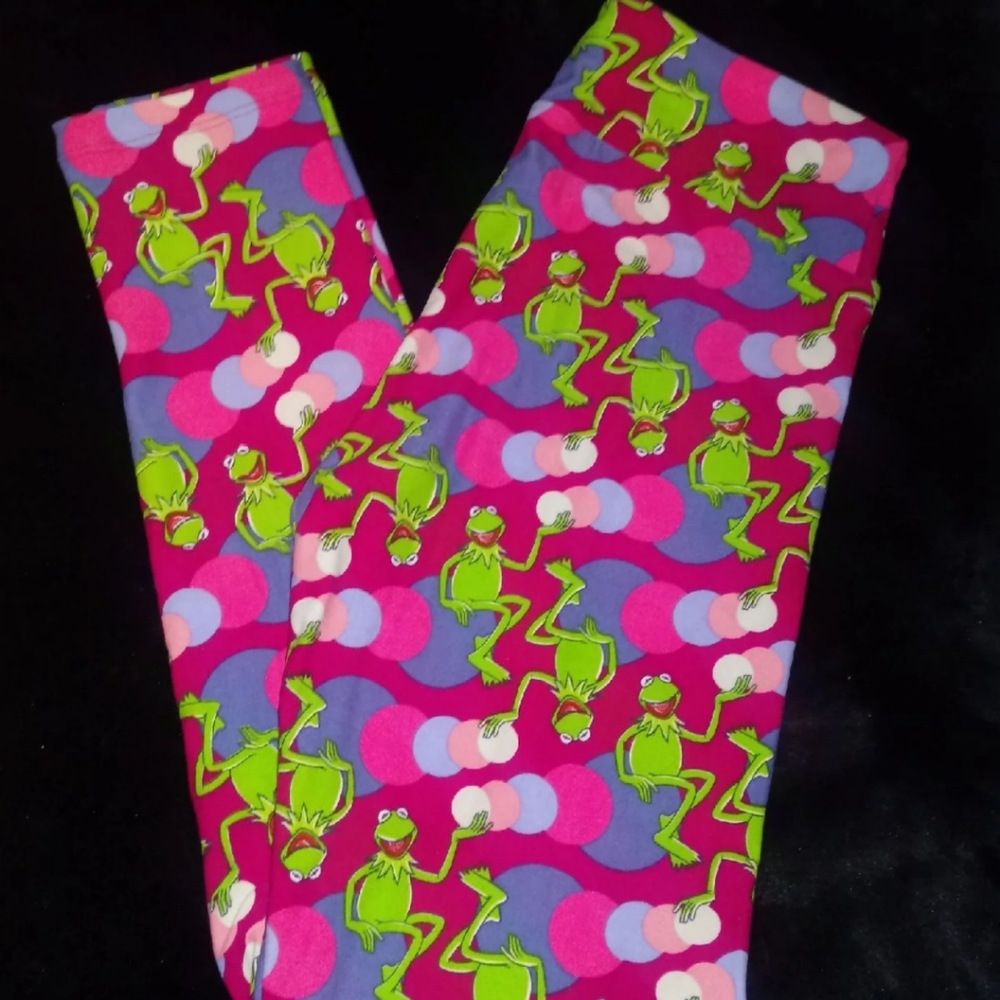 LuLaRoe Disney Leggings OS❌ SOLD ❌